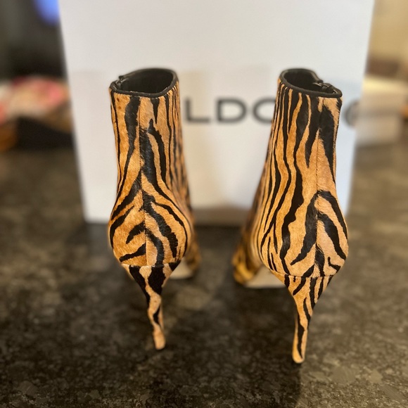 ALDO Wiema Animal Print Ankle Boots - Picture 4 of 10